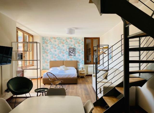Brother'S Como Lake Suite Acquaseria Bagian luar foto